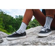 Kropki Szare z Granatem