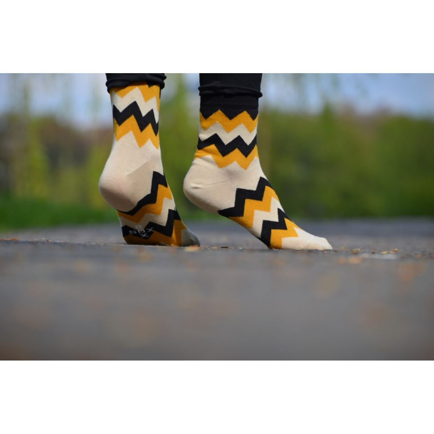 Zygzak Musztarda Czerń i Beż