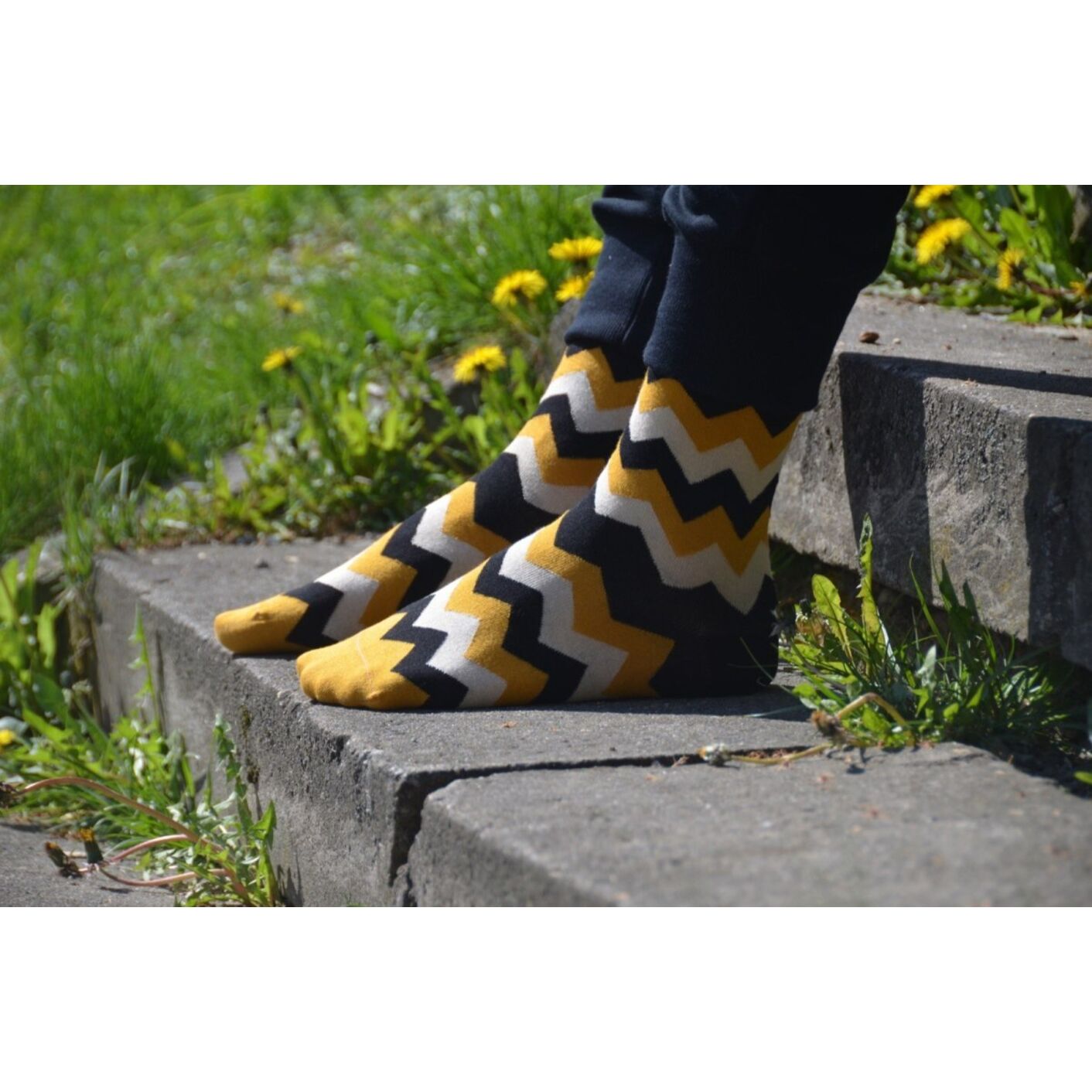 Zygzak Musztarda Czerń i Beż